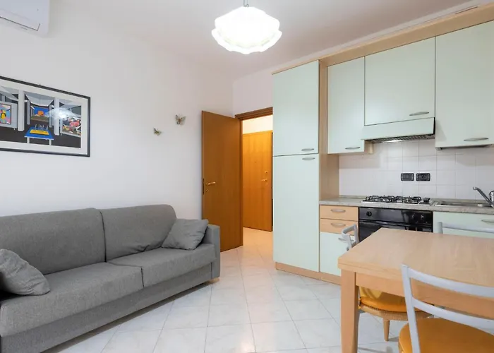 La Casa Di Silvana By Interhome * 迪亚诺马里纳